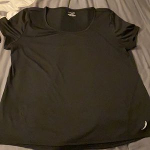 Short sleeve athletic top